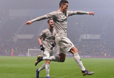رونالدو: لن أدرب برشلونة في يوم ما.. لأنهم يكرهونني