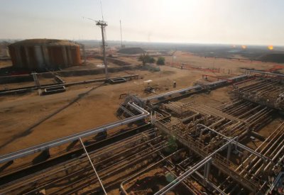 بعد 5 أسابيع رابحة.. النفط يخسر 2.6% بأسبوع