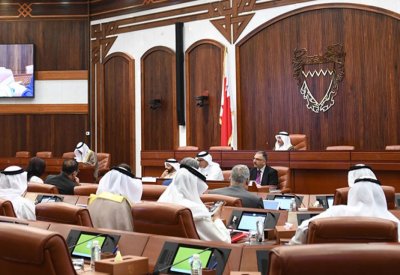 مجلس الشورى يوافق على اقتراحٍ بقانون لتجريم فعل الوساطة بين الراشي والمرتشي