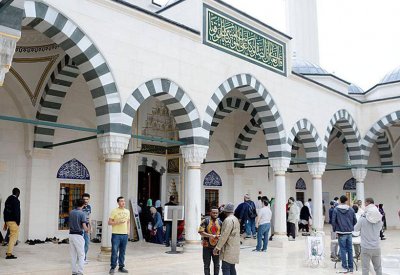  استعدادا لشهر رمضان.. مساجد أميركا في "قبضة أمنية"