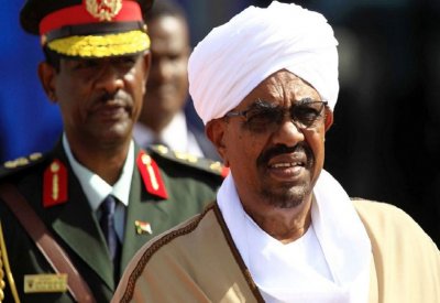 نيابة مكافحة الفساد تستجوب الرئيس السوداني المعزول البشير