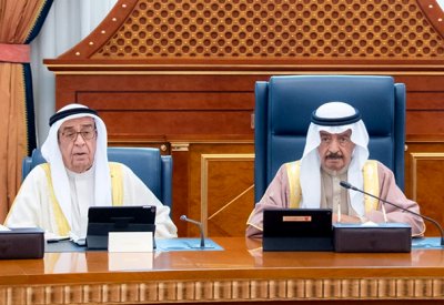 سمو رئيس الوزراء يأمر بجدولة متأخرات رسوم صغار التجار وتقسيطها على دفعات ميسرة
