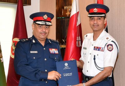 رئيس الأمن العام يشيد بجودة خدمات نادي الضباط