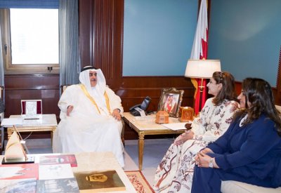 وزير الخارجية يستقبل رئيسة الاتحاد العالمي لصاحبات الأعمال