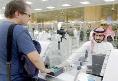 السعودية.. أول "إقامة مميزة" تلغي نظام الكفيل كلياً