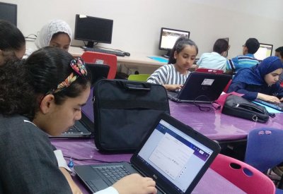 الشباب والتكنولوجيا تقدم ورشة عمل "الاختبارات والمسابقات الالكترونية"