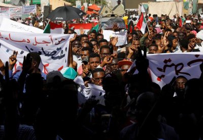 السودان.. دعوة أممية لانتقال سلمي للسلطة