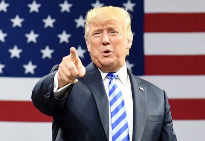 ترمب يحذر الصين: إما الآن أو الوضع سيكون "أسوأ" بعد 2020