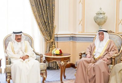 سمو رئيس الوزراء يستقبل عددا من أفراد العائلة المالكة الكريمة‎ والمسؤولين