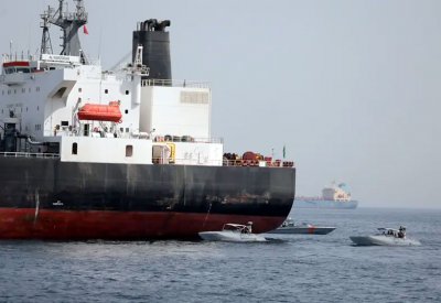 مسؤول أميركي: إيران وراء الاعتداء على سفن الفجيرة
