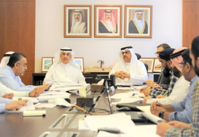 رئيس جامعة الخليج العربي يجتمع بوكيل شؤون الأشغال ويبحثان مشروع مدينة الملك عبدالله الطبية
