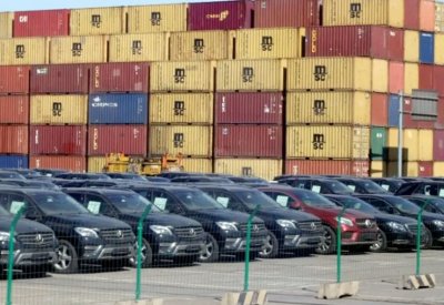 هل يتفادى ترمب فتح جبهة جديدة بمعاركه التجارية؟