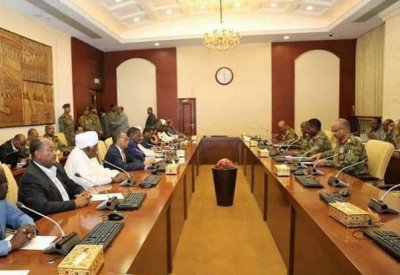 السودان.. استمرار الخلاف بشأن رئاسة المجلس السيادي