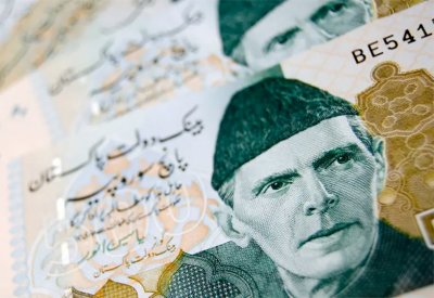 المركزي الباكستاني يرفع سعر الفائدة إلى أعلى مستوى