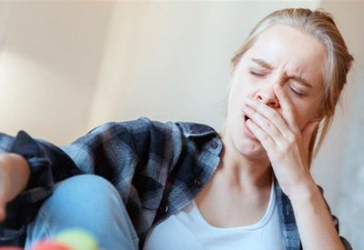 أضرار صحية يُسببها لكِ النوم بعد السحور مباشرة.. احذريها