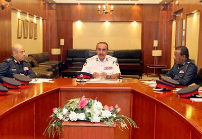 وزير الداخلية: إعداد برامج تثقيفية للتعامل في حال الخطر
