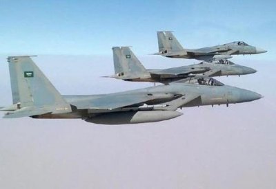 اليمن.. التحالف يقصف مواقع الميليشيات في الضالع