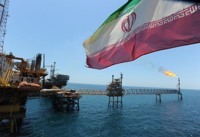 هبوط حاد في صادرات إيران النفطية