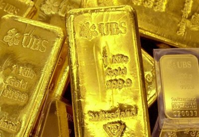  بعد "تهديدات ترامب".. الذهب بصدد أول مكسب شهري