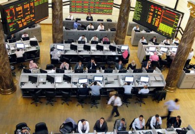 بورصة مصر تتكبد 63 مليار جنيه وتفقد 1149 نقطة في مايو