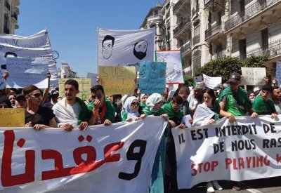 مسيرات جديدة بالجزائر.. رفضاً لموعد الانتخابات