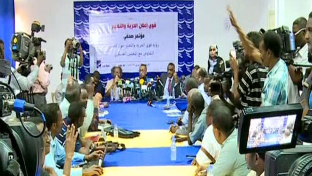 قوى الحرية والتغيير بالسودان تقترح فترة انتقالية من 4 سنوات