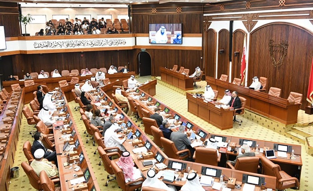 الشورى يبحث غدا تعديل قانوني إشغال الطرق و تنظيم المباني