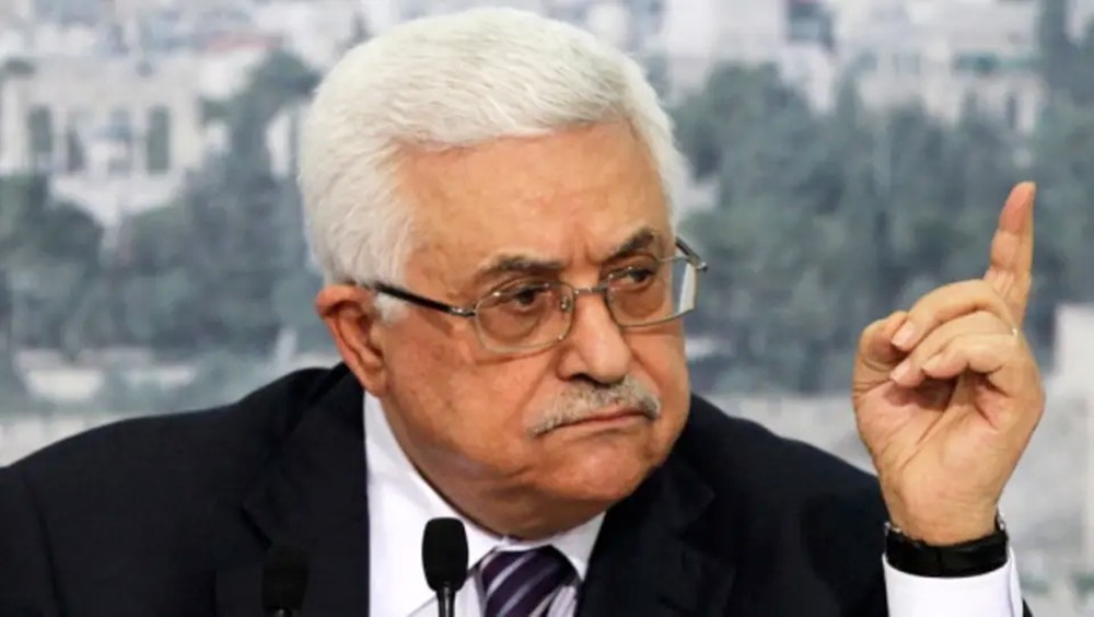 الرئيس الفلسطيني يدين القصف الإسرائيلي على قطاع غزة