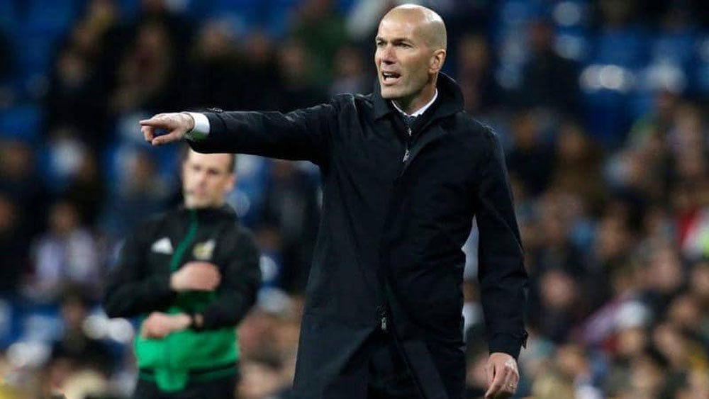 الذكاء الاصطناعي يكشف "البديل المنقذ" لريال مدريد