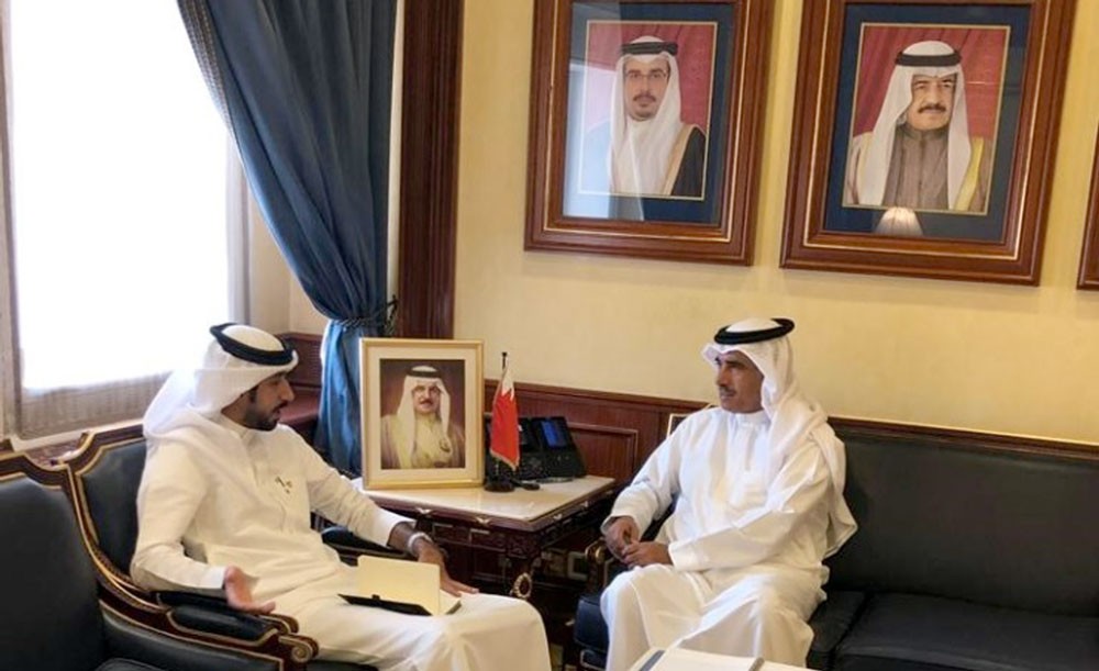 الحمر يستعرض مع النائب عمار قمبر مستجدات الملف الإسكاني