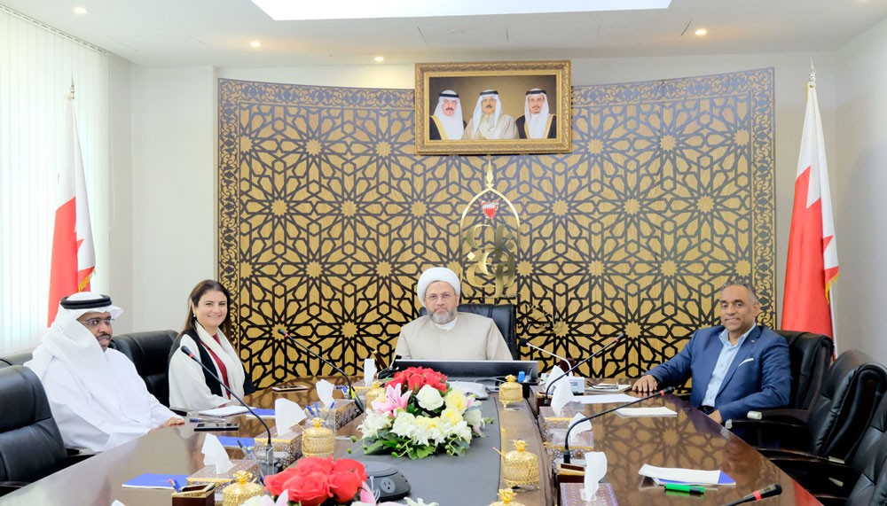 رئيس الأوقاف الجعفرية يستعرض المشاريع الوقفية في (ثانية العاصمة)