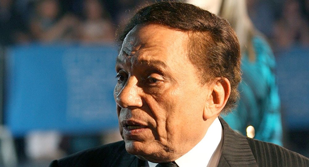 عادل إمام ينهي الجدل ويعلن السبب الحقيقي وراء عدم عرض مسلسله في رمضان
