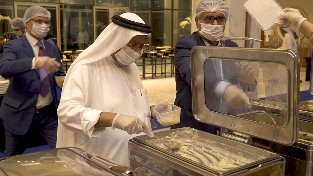 شركة مطار البحرين  تساهم بطعام غبقتها الرمضانية لجمعية "حفظ النعمة"