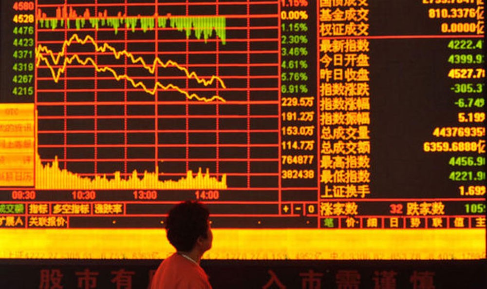 DowJones يسجل رابع أسبوع من الخسائر والنفط يرتفع
