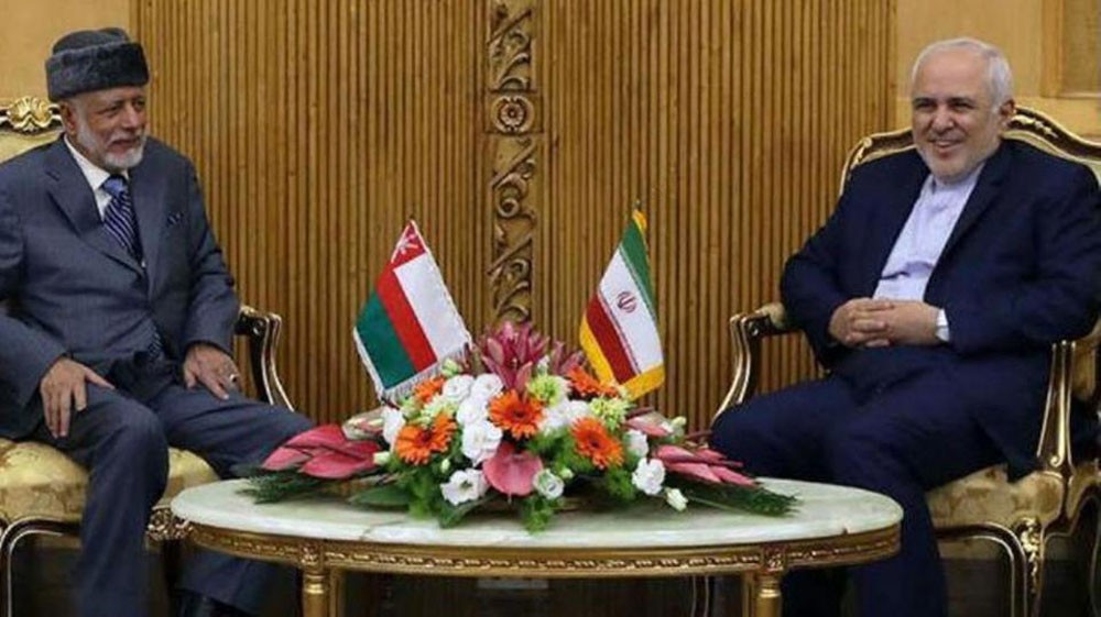 وزير خارجية عُمان يزور طهران