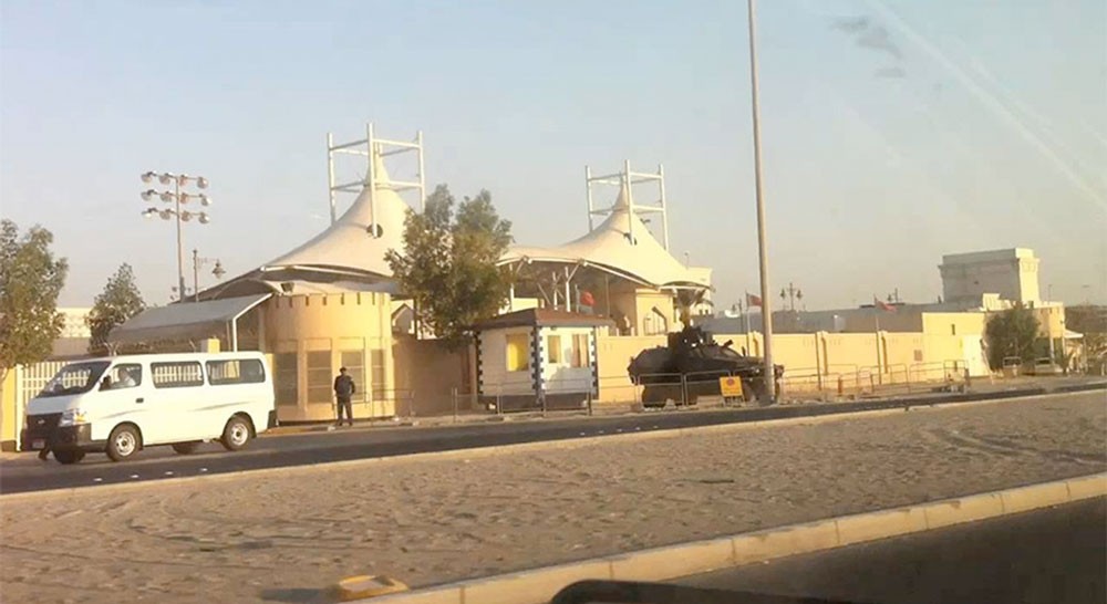 الحبس سنة لخليجي اعتدى على شرطيين في الحوض الجاف وأهانهما