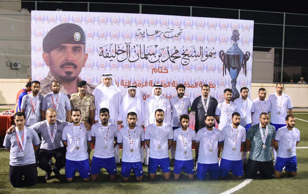 محمد بن سلمان يتوج سلاح الجو بطلاً لبطولة المدفعية لكرة القدم