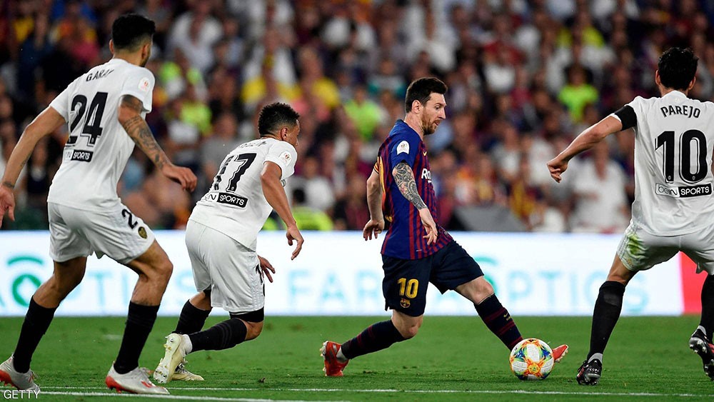  صحيفة إسبانية تكشف ما حدث في حافلة برشلونة بعد خسارة الكأس