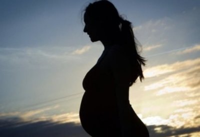 إجهاد الحامل النفسي يؤثر سلباً على جنينها