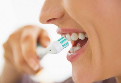 صدق أو لا.. العناية بالأسنان تقيك من خطر الزهايمر