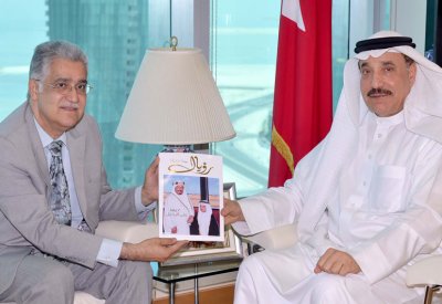  حميدان يثني على مجلة رويال في إبراز التراث البحريني