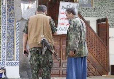 قيادات حوثية تنهب وتهرب الآثار من مساجد صنعاء وصعدة