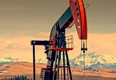 برنت يرتفع أكثر من 3% بعد استهداف ناقلتين بخليج عُمان