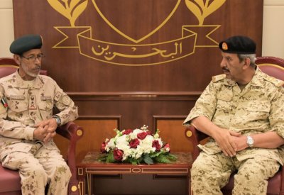 القائد العام يستقبل رئيس أركان القوات المسلحة الإماراتي