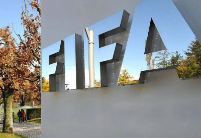  "الفيفا" يعلن الحرب على العنصرية بالملاعب بتصفيات كأس العالم