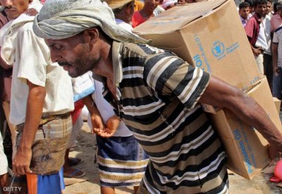  "الغذاء العالمي" يهدد بتعليق المساعدات في مناطق سيطرة الحوثي