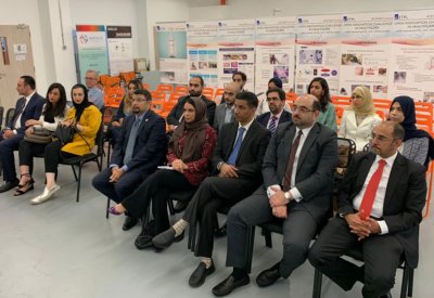 وفد من وزارة الصناعة يزور مسرعة أعمال بسنغافورة