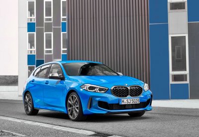 BMW الفئة الأولى الجديدة كلياً