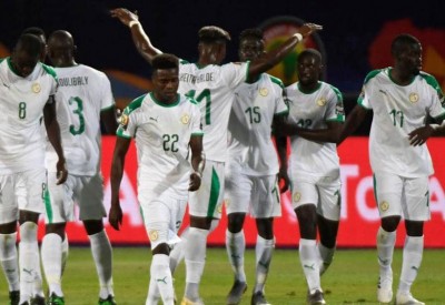  أمم إفريقيا.. ثنائية سنغالية بمرمى تنزانيا بغياب ماني
