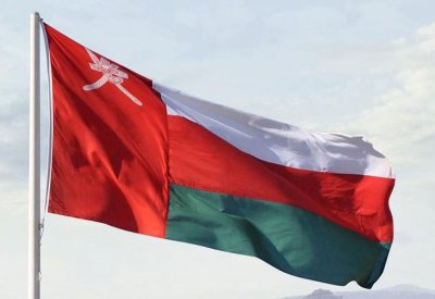 عُمان تنفي تسليم رسالة أميركية إلى إيران